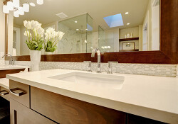 Clean Bathroom For Real Estate Photos