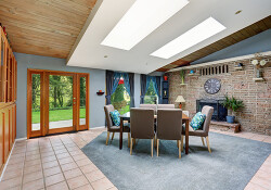 Clean Dining Room For Real Estate Photos