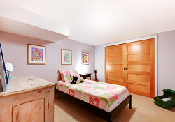 Clean Kid Bedroom For Real Estate Photos
